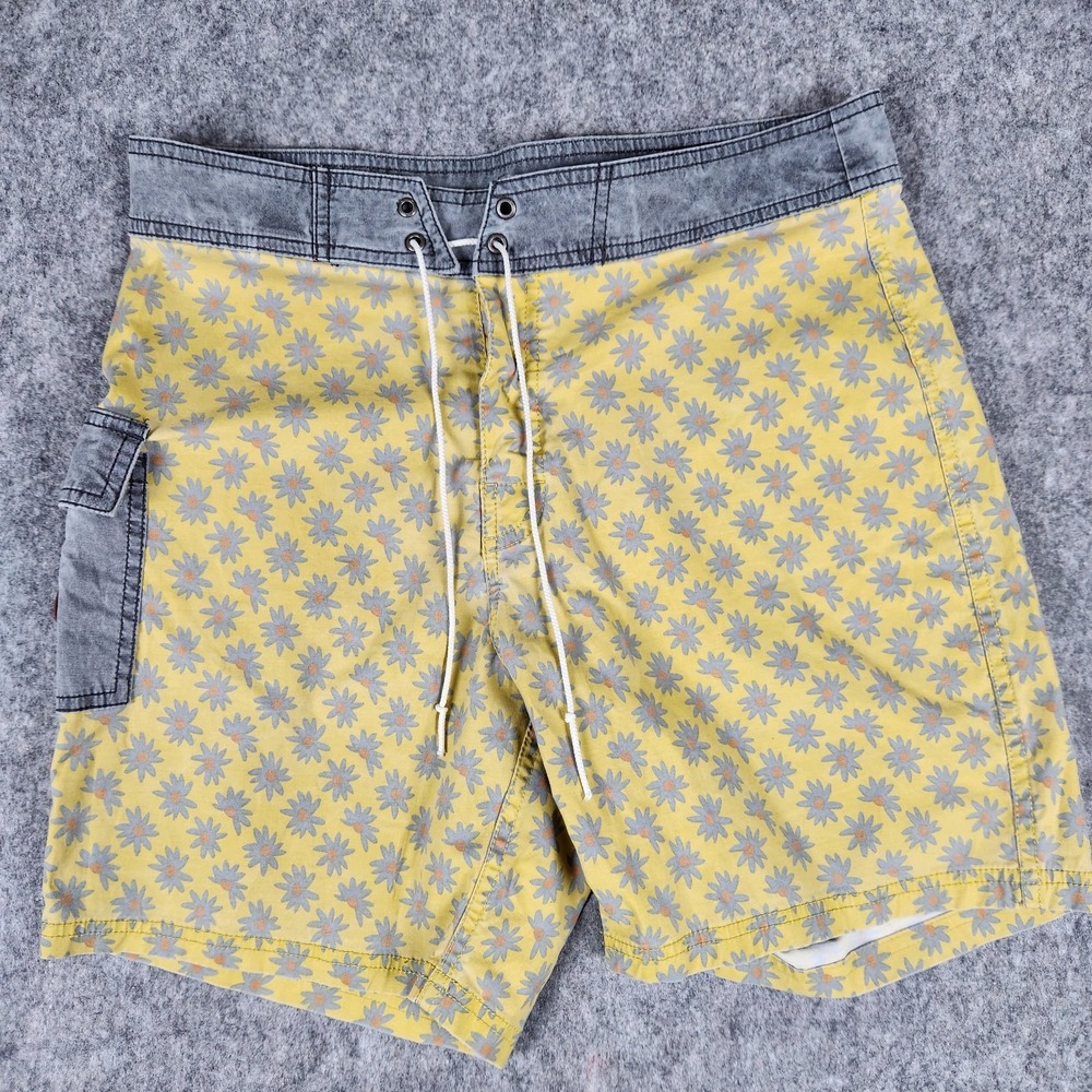 Katin‎ Kanvas Board Shorts Sz 32 Yellow Floral Heritage Collection Retro Surf